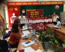 01 CĐCS trường THCS Thị trấn ĐBĐ 02