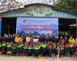 32 Công tác từ thiện của CĐCS Viện Kiểm sát ND huyện Điện Biên 01