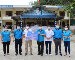 10 khen thưởng Covid