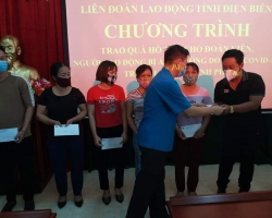 29 Trao quà F0,F1,F2 của Thành phố 04