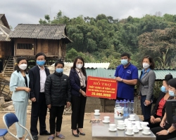 42 Công đoàn ngành giáo dục phoi hop so ho tro tet