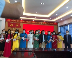 88 TIN MƯỜNG NHÉ CĐCS TÔ CHƯC TỌA ĐÀM GĂP MẶT NGÀY 8 3