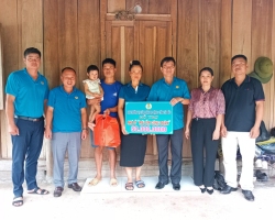 Trao hỗ trợ nhà ở Mái ấm Công đoàn tại huyện Nậm Pồ