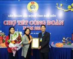 TIN TỔ CHỨC THÀNH CÔNG CHỢ TẾT CÔNG ĐOÀN 01