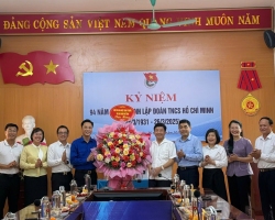 Khối thi đua Mặt trận và các tổ chức chính trị xã hội tỉnh thăm, chúc mừng Tỉnh đoàn Điện Biên