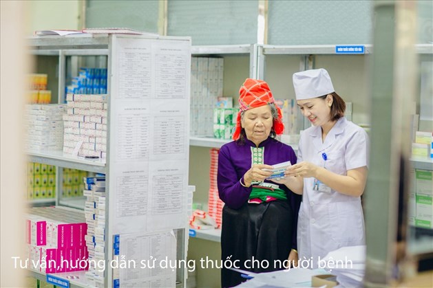 12 CĐ Ngành Y tế tỉnh Điện Biên đẩy mạnh phong trào thi đua yêu nước