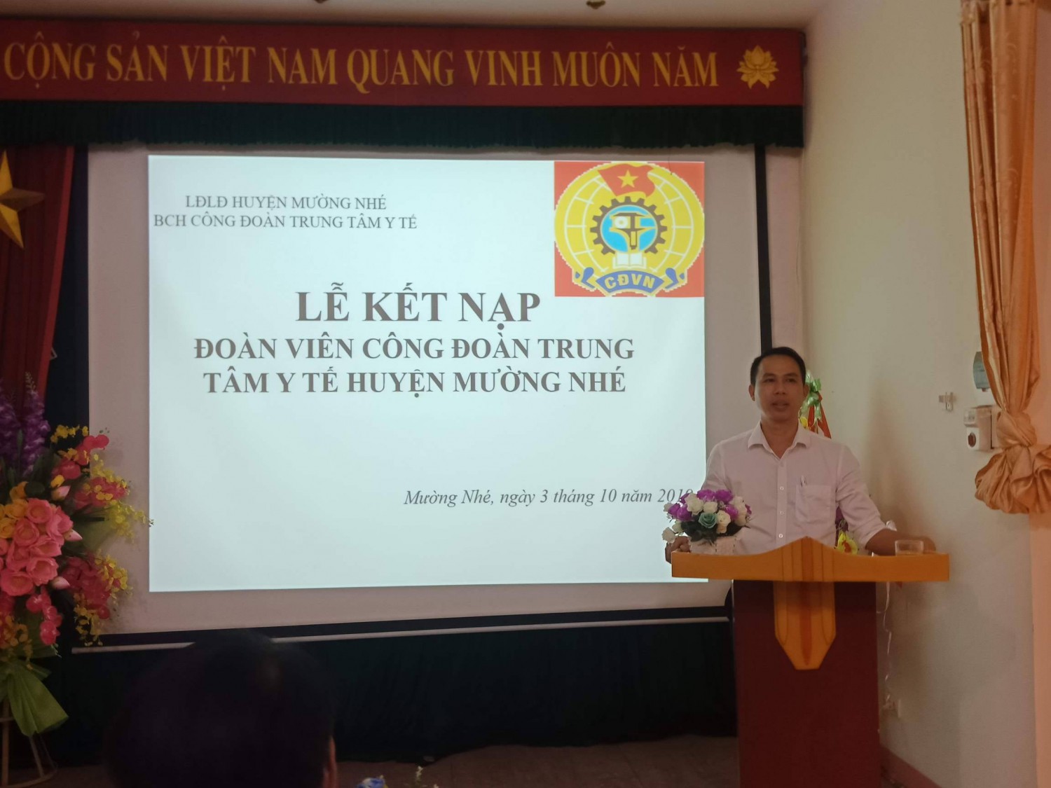 03 Tin kết nạp đoàn viên huyện Mường Nhé 02