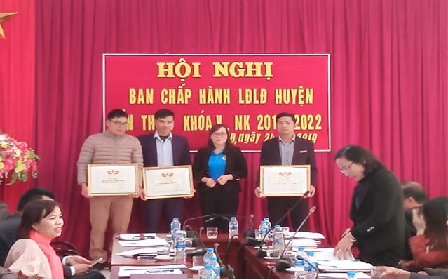 36 ĐIỆN BIÊN ĐÔNG TỔNG KẾT HOẠT ĐỘNG năm 2019 02