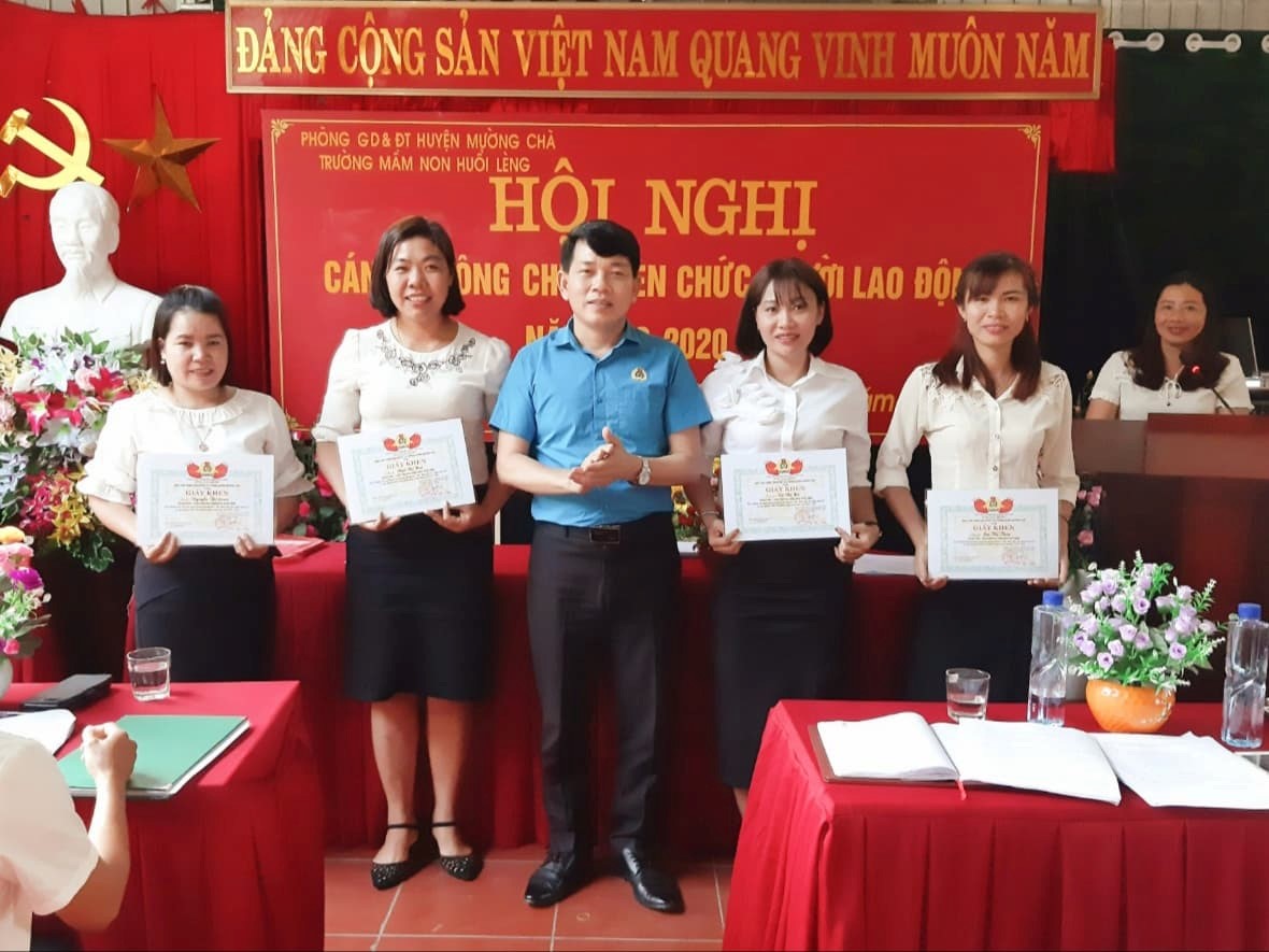 14 TIN HỘI NGHỊ CBVC MƯỜNG CHÀ 03