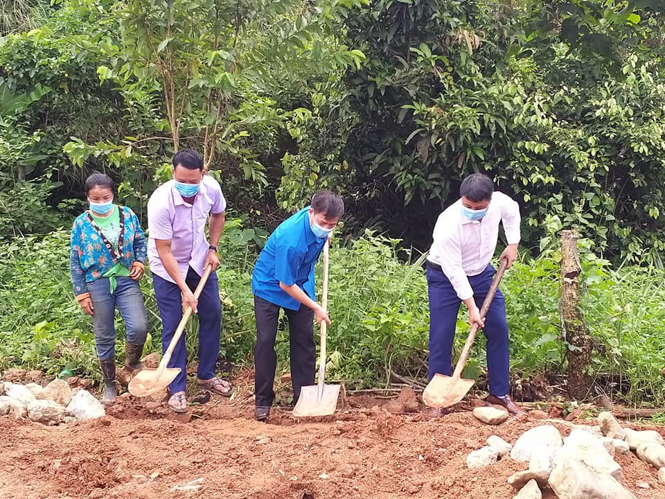 36 Khởi công xây dựng nhà cho hộ nghèo tại xã Phì Nhừ 04