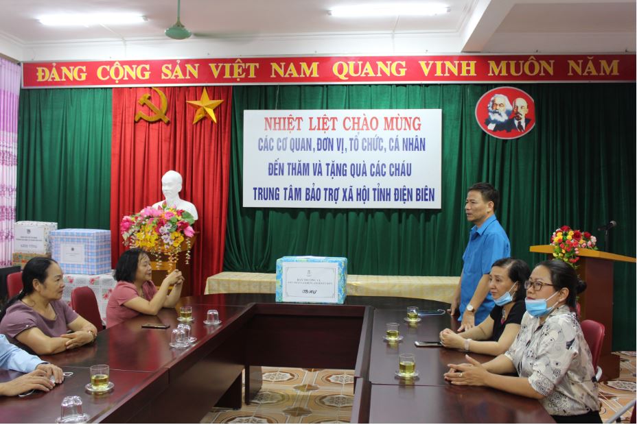 06 tin LĐLĐ tỉnh tặng quà trung thu 2021 01