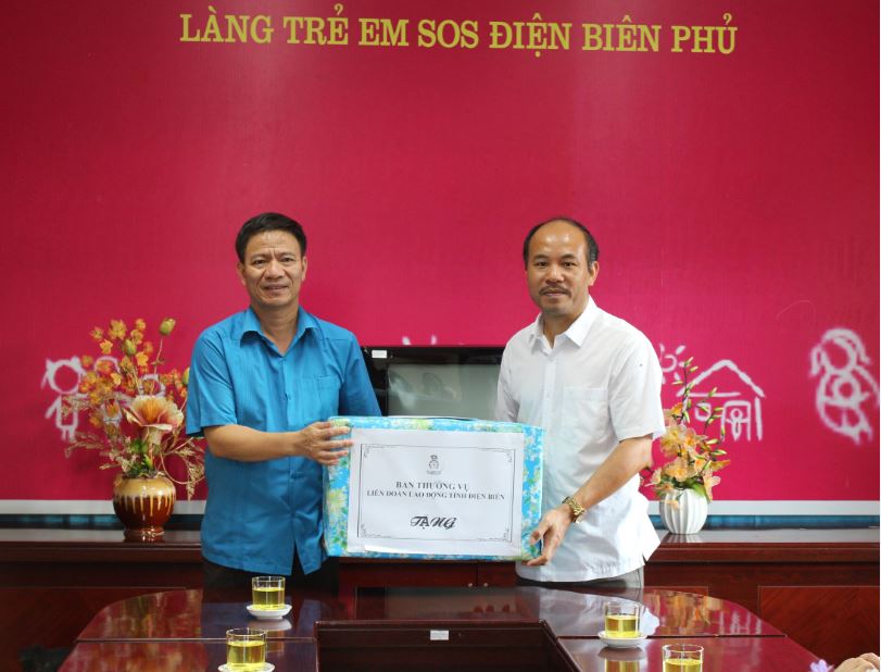 06 tin LĐLĐ tỉnh tặng quà trung thu 2021 02