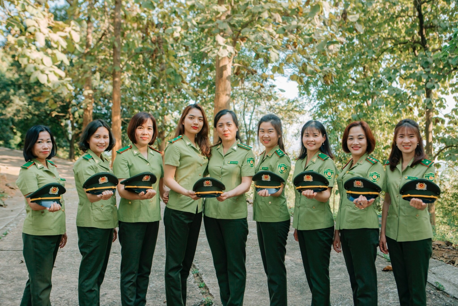 92 Tin Chi cục Kiểm lâm toạ đàm 8 3 05