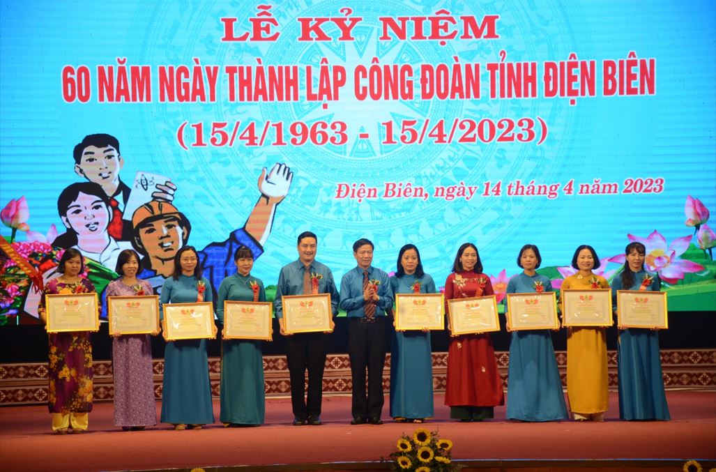 13 TIN LỄ KỶ NIỆM 05