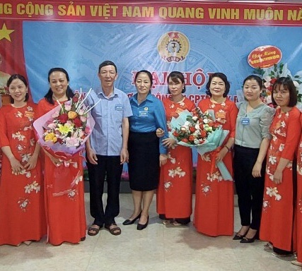 21 TIN ĐẠI HỘI CĐCS CÔNG TY XNK 02