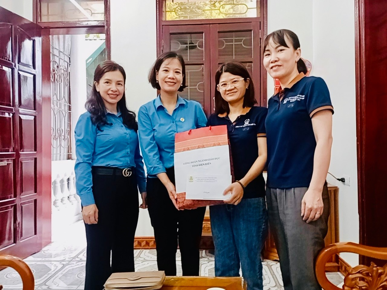 30 anh 4