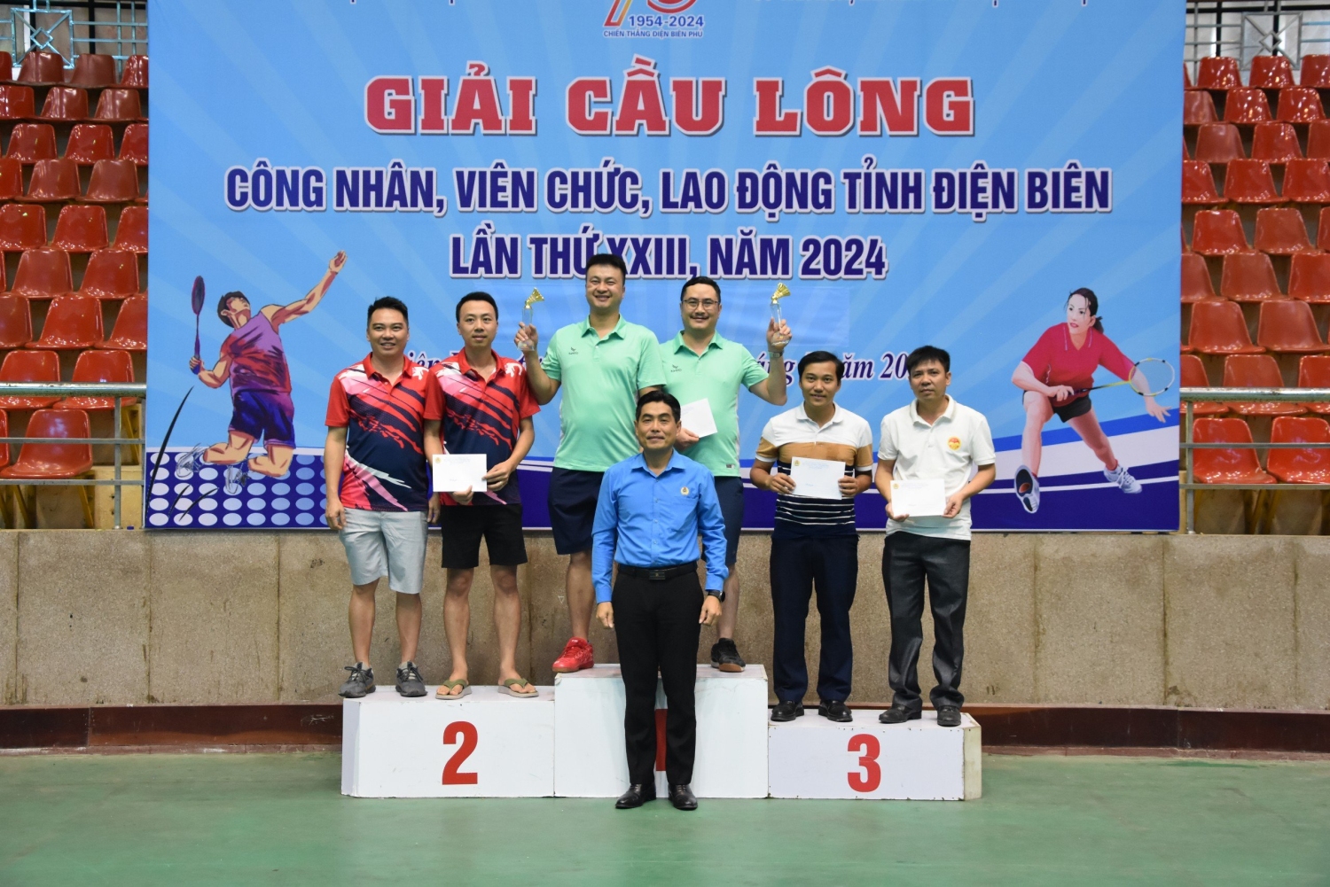 44 anh 4