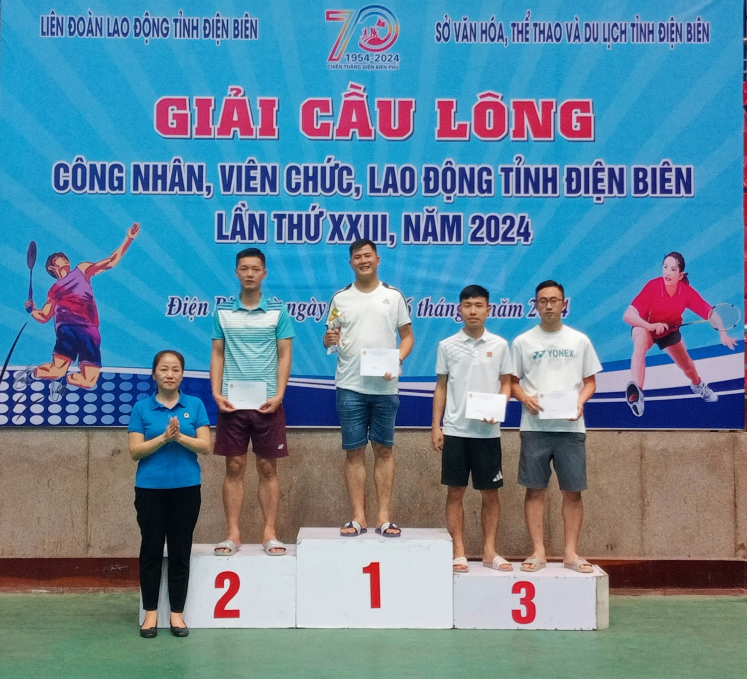44 anh 6