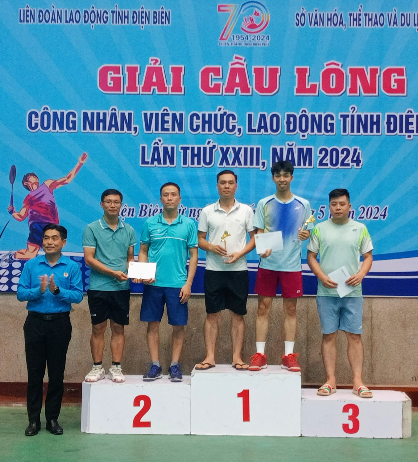 45 anh 10
