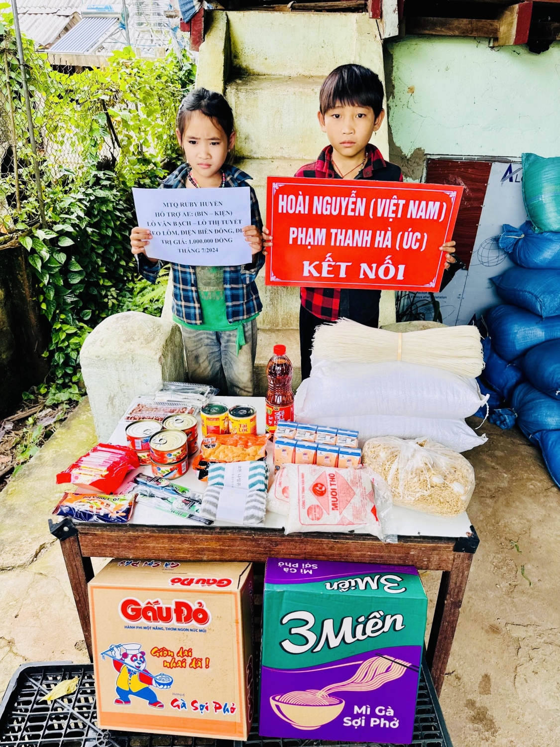 Điện Biên ĐÔng Nuôi em Tháng 7 03