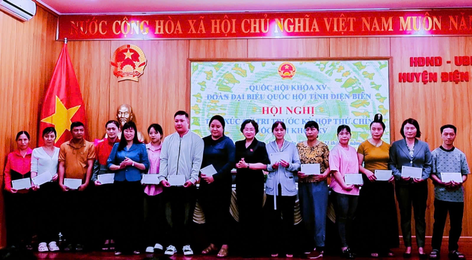 18 anh 4